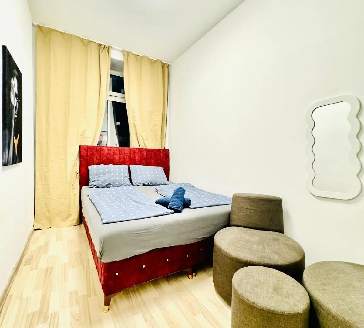 4Br Apartment For 8P, 10Min To Fac Platz contacts